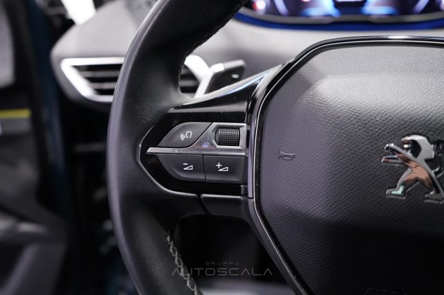 PEUGEOT 3008 usata, con Touch screen