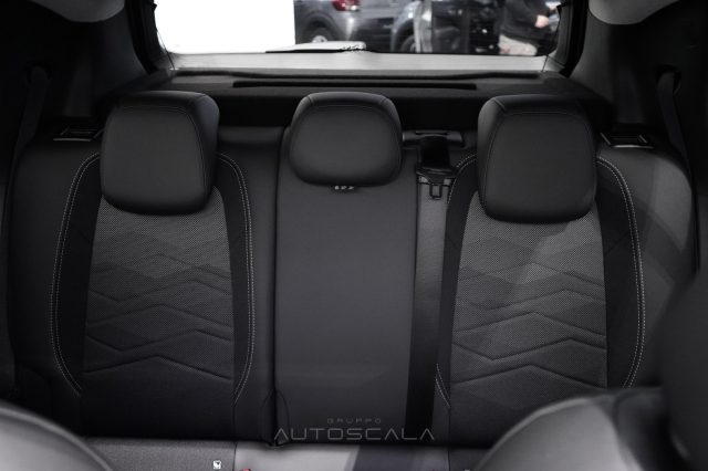 JEEP Avenger usata, con Autoradio digitale