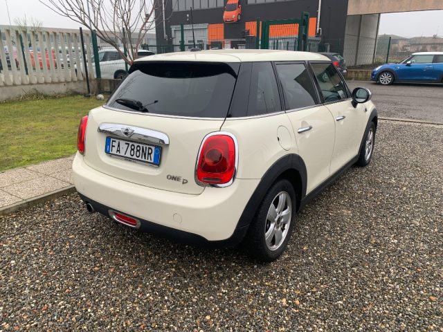 MINI One usata, con Alzacristalli elettrici