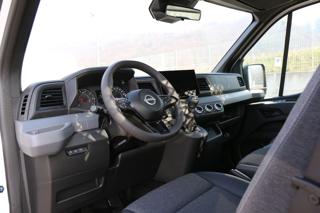 NISSAN Interstar usata, con Controllo trazione