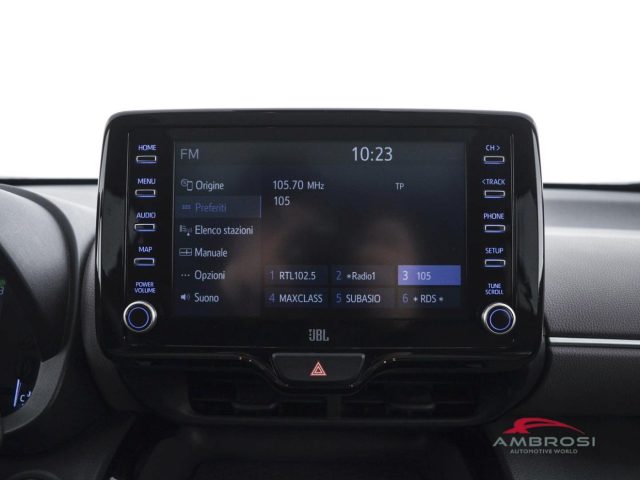 TOYOTA Yaris Cross usata 13