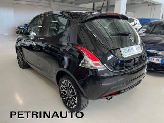 LANCIA Ypsilon usata, con Chiusura centralizzata