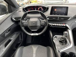 PEUGEOT 3008 usata, con Park Distance Control