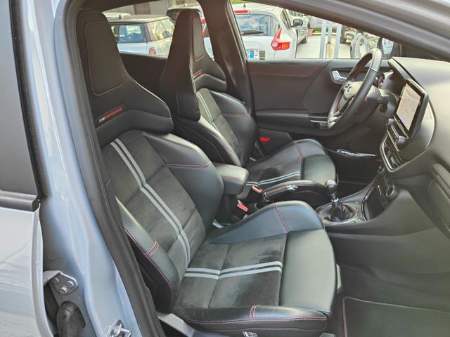FORD Puma usata, con Interni in pelle