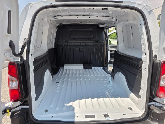 OPEL Combo usata, con Chiusura centralizzata