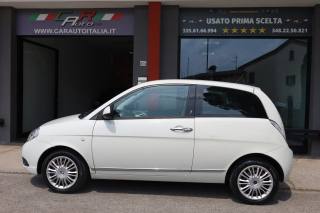 LANCIA Ypsilon usata, con Airbag