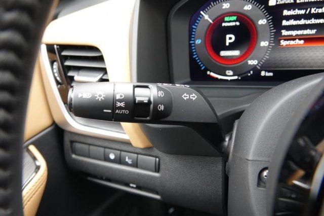 NISSAN X-Trail usata, con Regolazione elettrica sedili