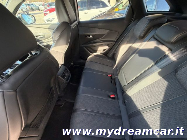 PEUGEOT 3008 usata, con Bracciolo