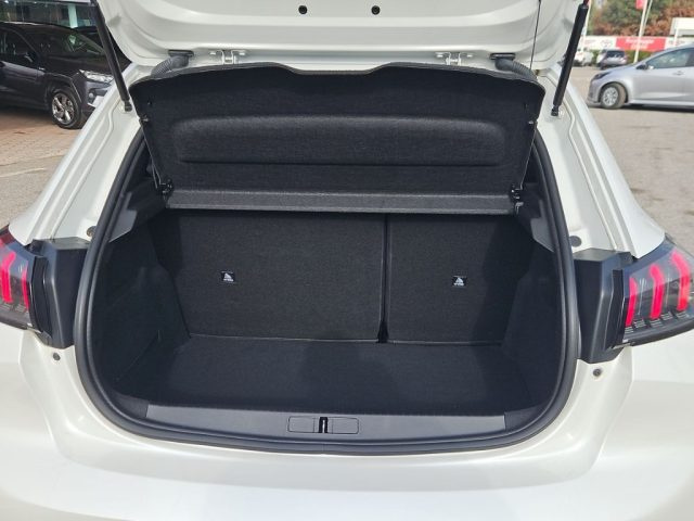 PEUGEOT 208 usata, con Autoradio