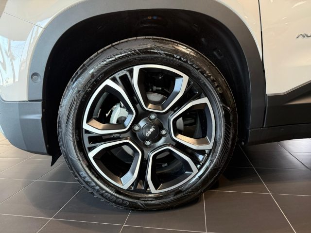 JEEP Avenger usata, con Cerchi in lega
