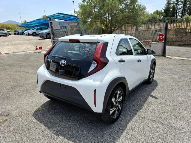 TOYOTA Aygo X usata 3