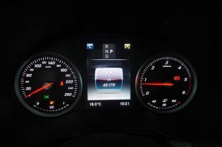 MERCEDES-BENZ GLC 220 usata 12