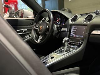 PORSCHE 718 Spyder usata, con Lettore CD