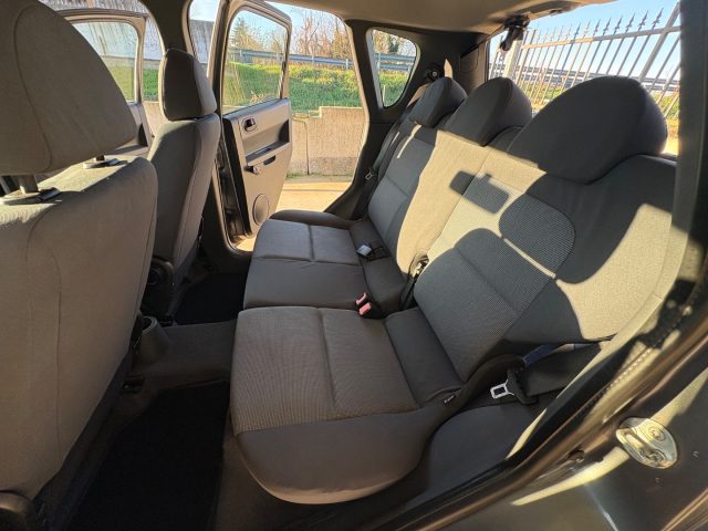 MITSUBISHI Colt usata, con Servosterzo