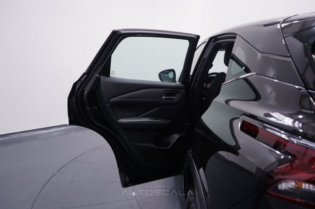 NISSAN Qashqai usata, con Volante in pelle