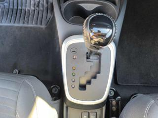 TOYOTA Yaris usata, con Airbag testa