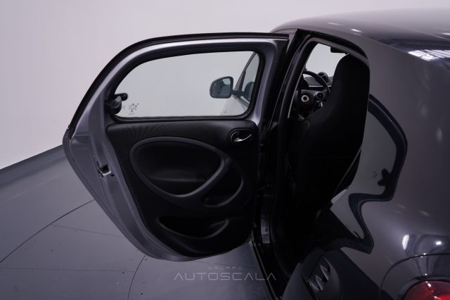 SMART ForFour usata 17