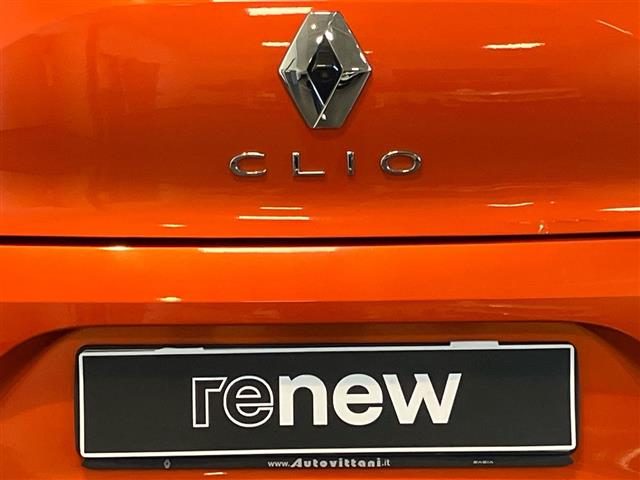 RENAULT Clio usata 26
