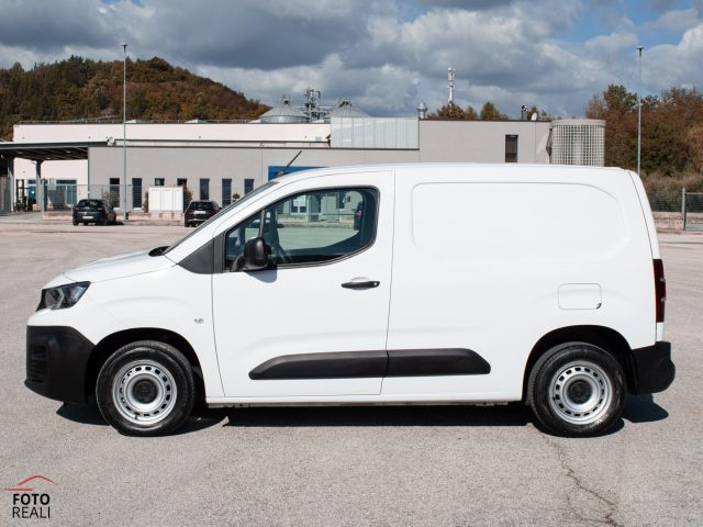 PEUGEOT Partner usata, con Specchietti laterali elettrici