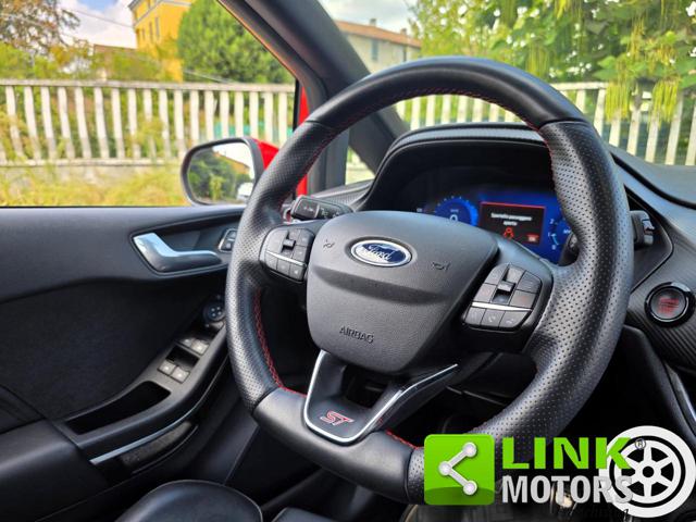 FORD Fiesta usata, con Sedile posteriore sdoppiato