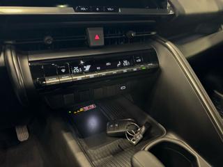 TOYOTA C-HR usata, con ESP