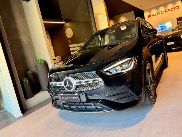 MERCEDES-BENZ GLA 200 usata, con Airbag