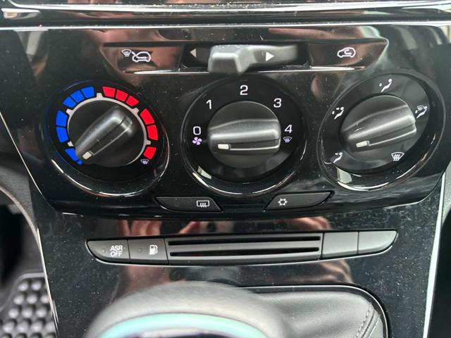 LANCIA Ypsilon usata, con USB