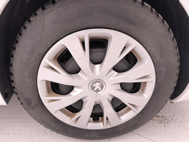 PEUGEOT 208 usata, con Airbag testa
