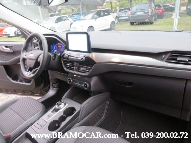 FORD Kuga usata, con Controllo vocale