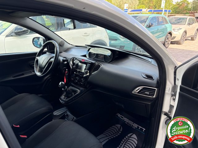 LANCIA Ypsilon usata, con Immobilizzatore elettronico