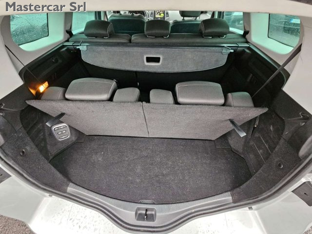 RENAULT Grand Scenic usata, con Chiusura centralizzata