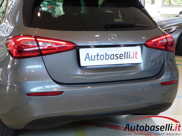 MERCEDES-BENZ A 180 usata, con Isofix