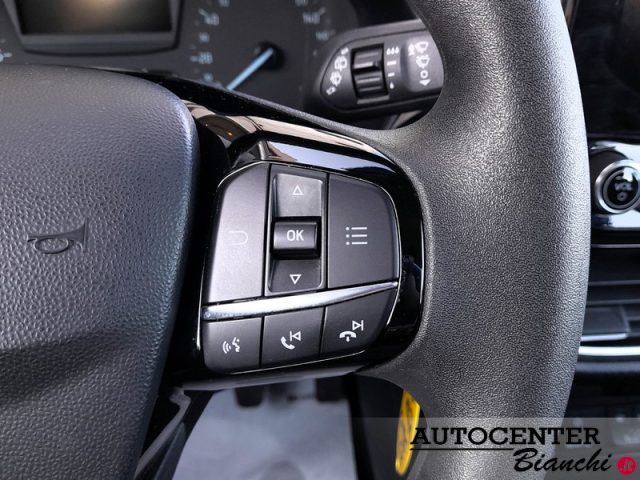 FORD Fiesta usata, con Fari LED