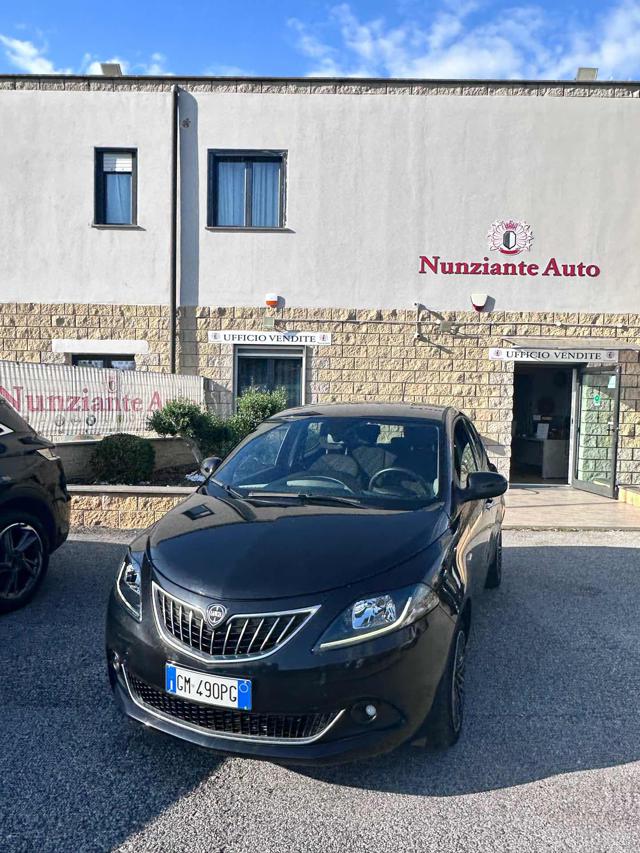 LANCIA Ypsilon usata, con ABS