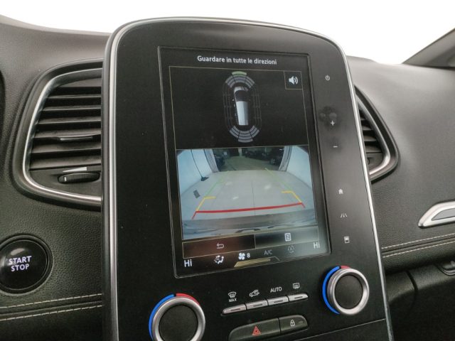 RENAULT Scenic usata, con Fari LED