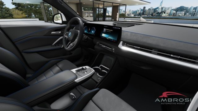 BMW iX2 usata 12