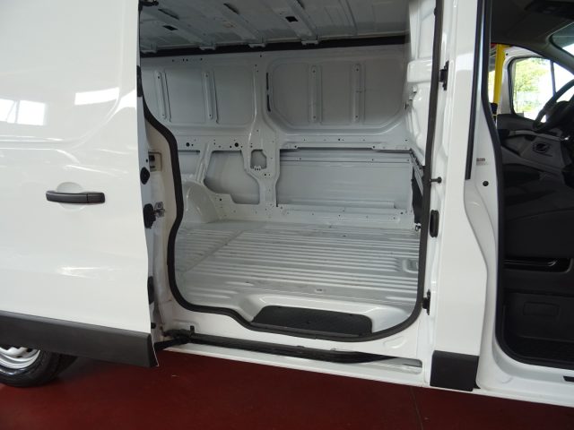 RENAULT Trafic usata, con ESP