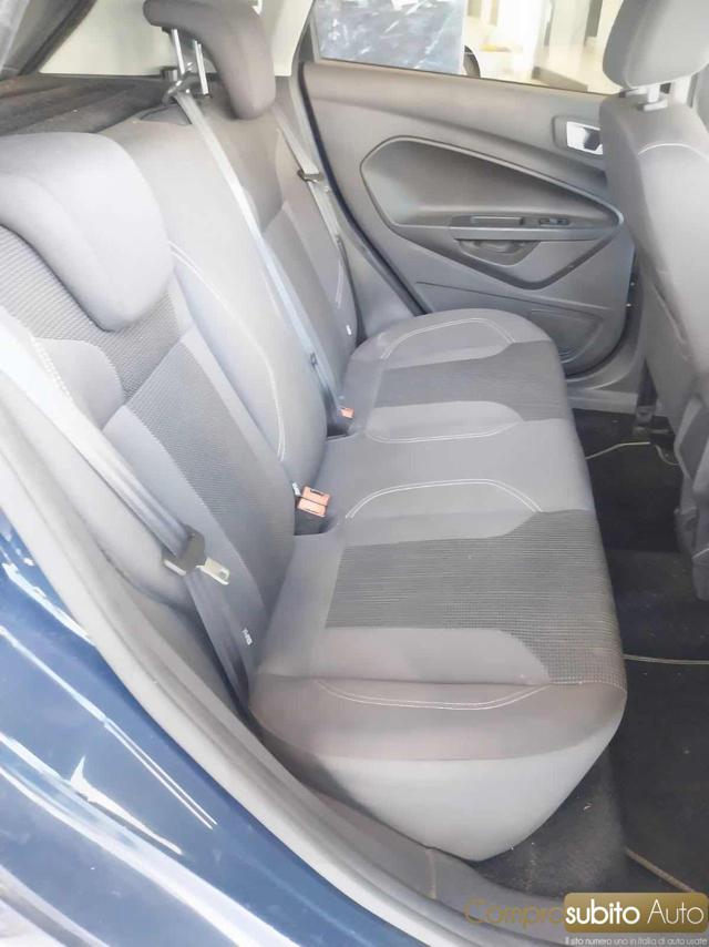 FORD Fiesta usata, con Fendinebbia