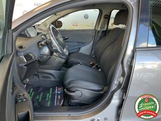 LANCIA Ypsilon usata, con Climatizzatore