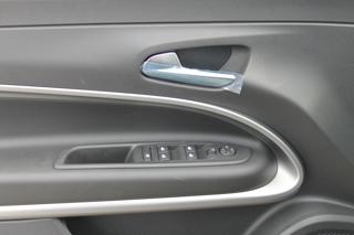 JEEP Avenger usata, con Park Distance Control