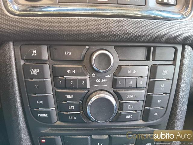 OPEL Meriva usata, con Servosterzo