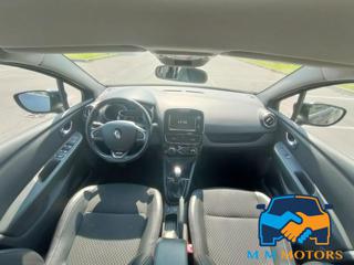 RENAULT Clio usata, con Controllo automatico clima
