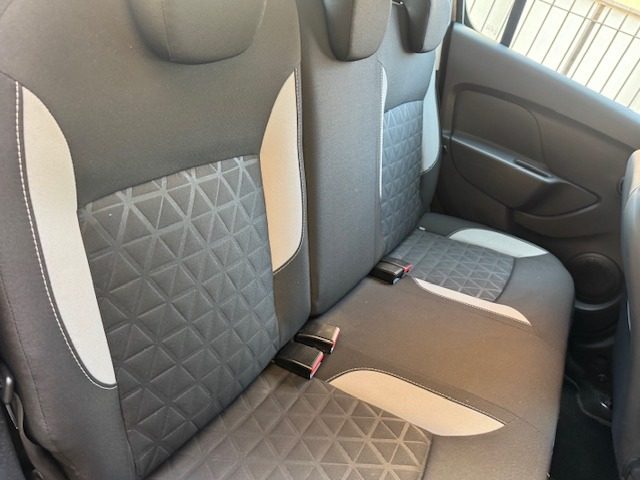 DACIA Sandero usata, con Controllo trazione