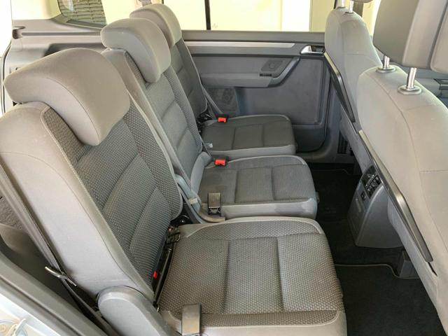 VOLKSWAGEN Touran usata, con Cruise Control