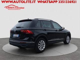 VOLKSWAGEN Tiguan usata, con Autoradio