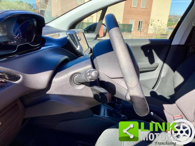 PEUGEOT 208 usata, con Sistema di navigazione