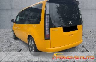 HYUNDAI Staria usata, con Autoradio
