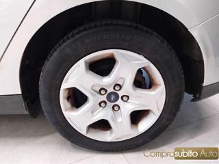 FORD Focus usata 17