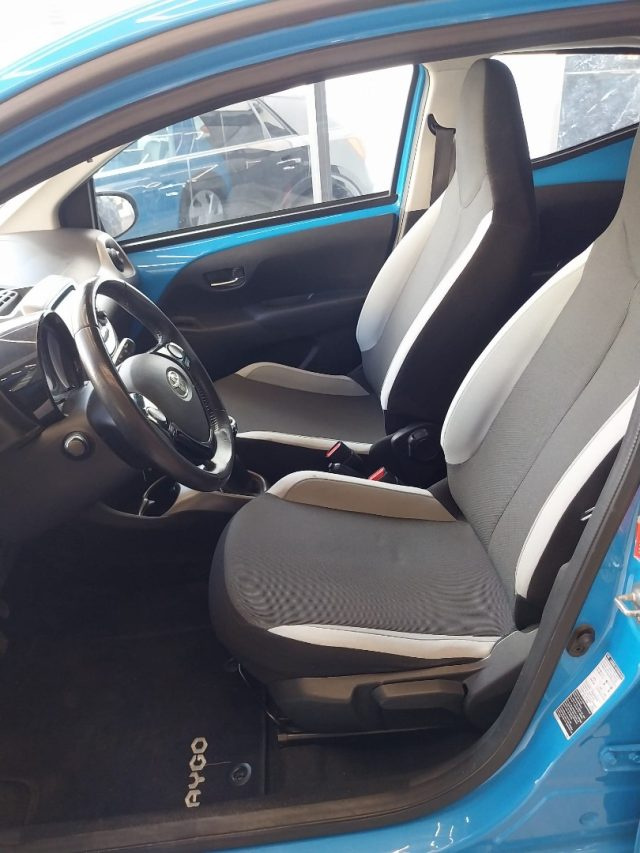 TOYOTA Aygo usata 17