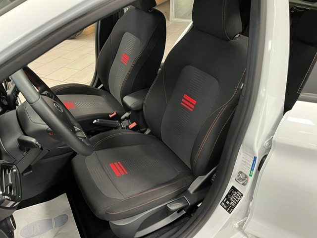 FORD Fiesta usata, con Touch screen